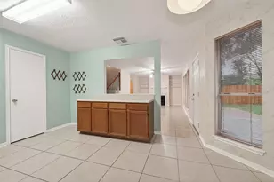 8914 Mattison Dr, Houston, TX 77088 - Photo 10