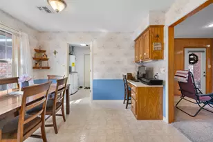 704 Bormann St, Brenham, TX 77833 - Photo 16