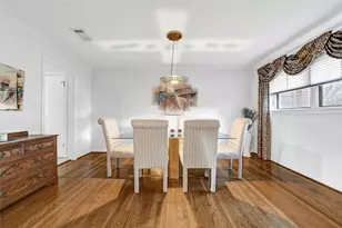4831 Knickerbocker St, Houston, TX 77035 - Photo 2