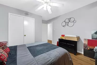 4831 Knickerbocker Street, Houston, TX 77035 - Photo 32