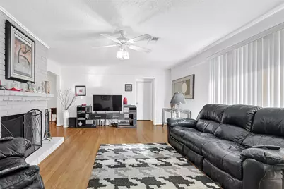 4831 Knickerbocker Street, Houston, TX 77035 - Photo 18
