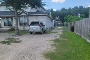 248 County Rd 3572, Cleveland, TX 77327 - Photo 2