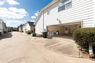 808 Dogwood Ln, Bryan, TX 77802 - Photo 30