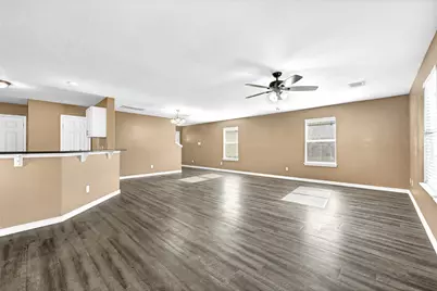 13218 Ambrosa Drive, Houston, TX 77044 - Photo 8