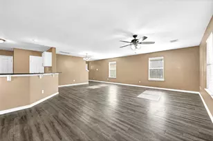 13218 Ambrosa Dr, Houston, TX 77044 - Photo 8