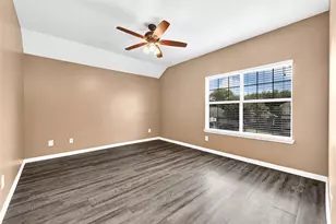 13218 Ambrosa Dr, Houston, TX 77044 - Photo 18