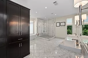 4028 Essex Ln, Houston, TX 77027 - Photo 34