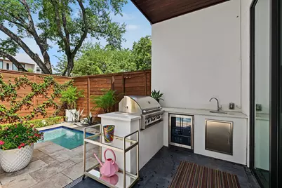 4028 Essex Lane, Houston, TX 77027 - Photo 48
