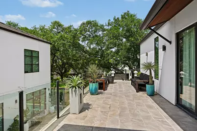 4028 Essex Lane, Houston, TX 77027 - Photo 36