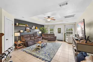 10462 Woodview Dr, Bryan, TX 77845 - Photo 12