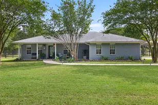 10462 Woodview Dr, Bryan, TX 77845 - Photo 2