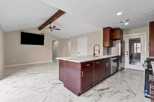 11007 Green Arbor Dr, Houston, TX 77089 - Photo 30