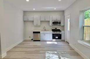 3537 Alderfer St, Houston, TX 77047 - Photo 2