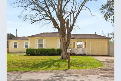 518 Sunny Lane, Wharton, TX 77488 - Photo 2