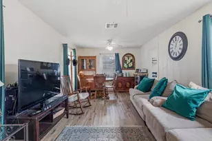 518 Sunny Ln, Wharton, TX 77488 - Photo 1