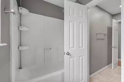 5102 Meadow Lane Lane, Dickinson, TX 77539 - Photo 22