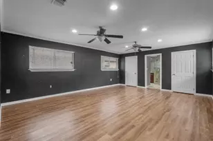 5102 Meadow Ln Ln, Dickinson, TX 77539 - Photo 16