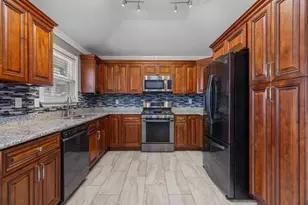 5102 Meadow Ln Ln, Dickinson, TX 77539 - Photo 12
