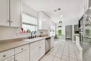 731 Reseda Dr, Houston, TX 77062 - Photo 16