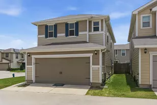 19213 Gunther Springs Ct, Houston, TX 77073 - Photo 2