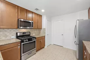 19213 Gunther Springs Ct, Houston, TX 77073 - Photo 16