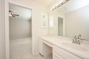 4710 April Meadow Way, Sugar Land, TX 77479 - Photo 38
