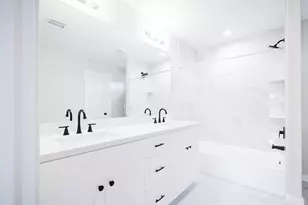 6322 Sayers St, Houston, TX 77026 - Photo 14