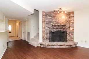 14209 Lost Meadow Ln, Houston, TX 77079 - Photo 6