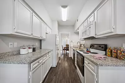 701 Bering Drive #1001, Houston, TX 77057 - Photo 8