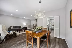 701 Bering Dr, Houston, TX 77057 - Photo 10