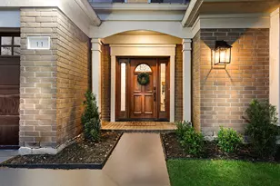 11 E Summer Storm Cir, The Woodlands, TX 77381 - Photo 2