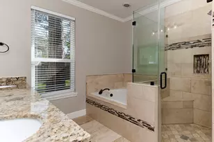 11 E Summer Storm Cir, The Woodlands, TX 77381 - Photo 14