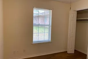 300 Baber St, Brenham, TX 77833 - Photo 14