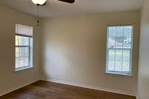 300 Baber St, Brenham, TX 77833 - Photo 12