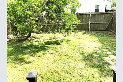 4818 Paula Street #A, Houston, TX 77033 - Photo 14