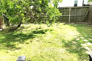 4818 Paula St, Houston, TX 77033 - Photo 14