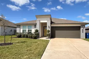 59 Spring Ln, Manvel, TX 77578 - Photo 2