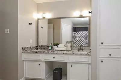 103 N Deerfoot Circle, The Woodlands, TX 77380 - Photo 16