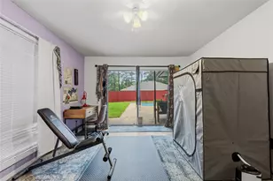 412 Burning Tree Dr, Huntsville, TX 77340 - Photo 18