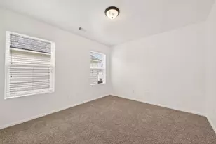 16763 N Gull Dr, Conroe, TX 77385 - Photo 32