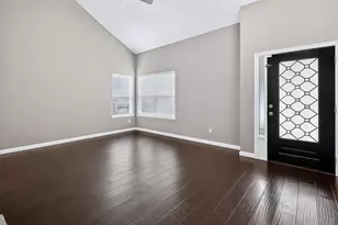 9122 Cypress Square Dr, Spring, TX 77379 - Photo 4