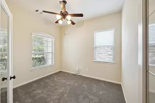 208 Morgan Isle Ln, Dickinson, TX 77539 - Photo 6