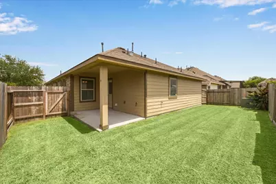 208 Morgan Isle Lane, Dickinson, TX 77539 - Photo 10