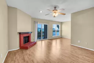 3220 69th St, Galveston, TX 77551 - Photo 2