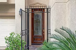 4508 Rose St, Houston, TX 77007 - Photo 2