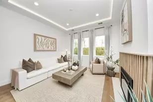 9123 La Pau Ln, Houston, TX 77051 - Photo 14