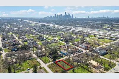 3213 Delia Street, Houston, TX 77026 - Photo 2