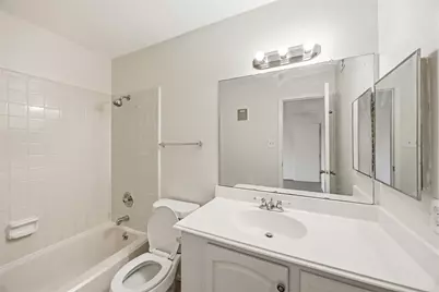 7589 Cambridge Street #B, Houston, TX 77054 - Photo 16