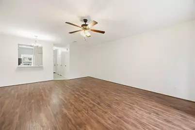 7589 Cambridge Street #B, Houston, TX 77054 - Photo 6