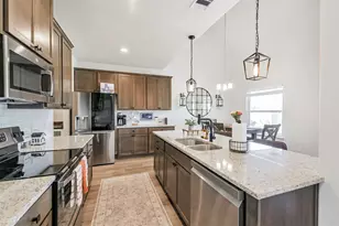 6138 Hazel Lk Dr, Conroe, TX 77303 - Photo 2